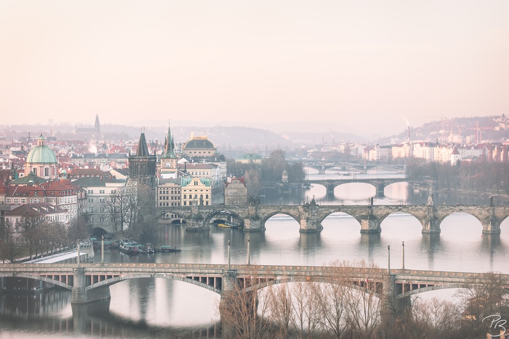 Prag am Morgen